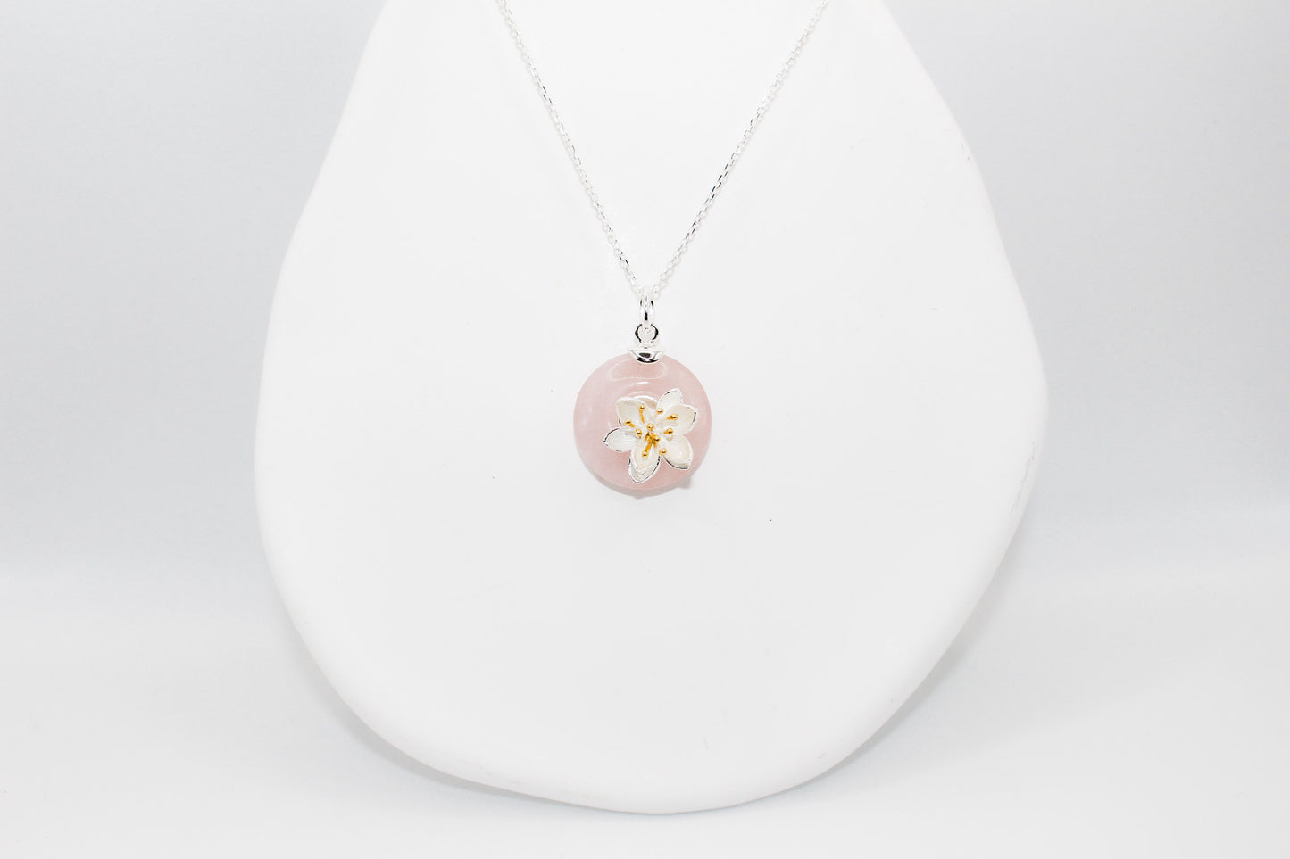 Rose Quartz Flower Necklace