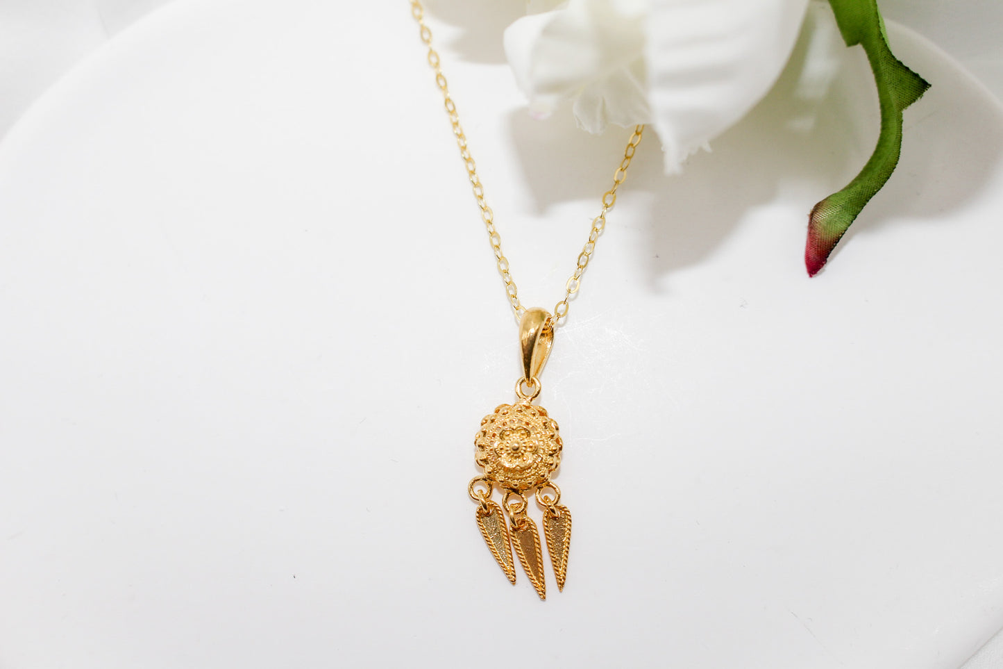 Gold Dangle Set
