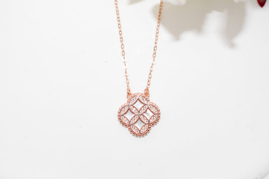 Rose Gold Clover Necklace