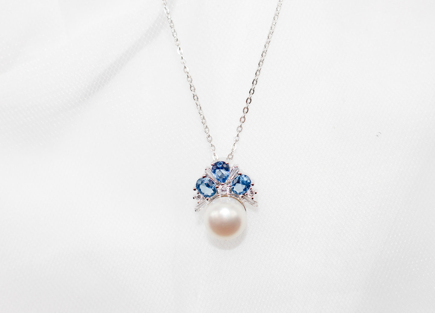 Blue Zircon and Pearl Jewelry Set
