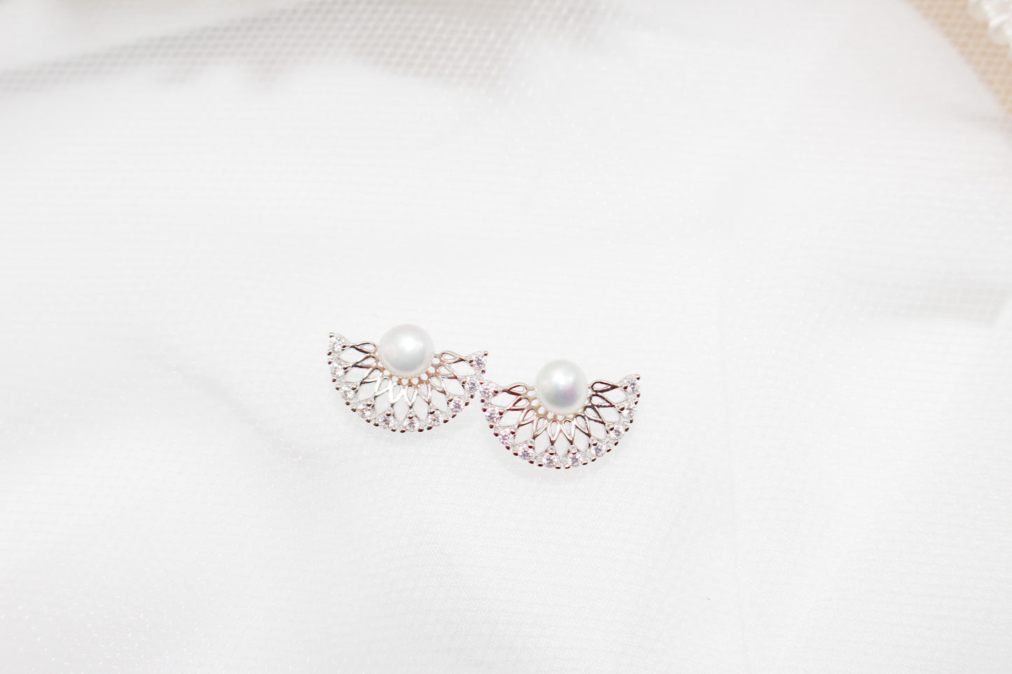 Pearl Fan Jewelry Set