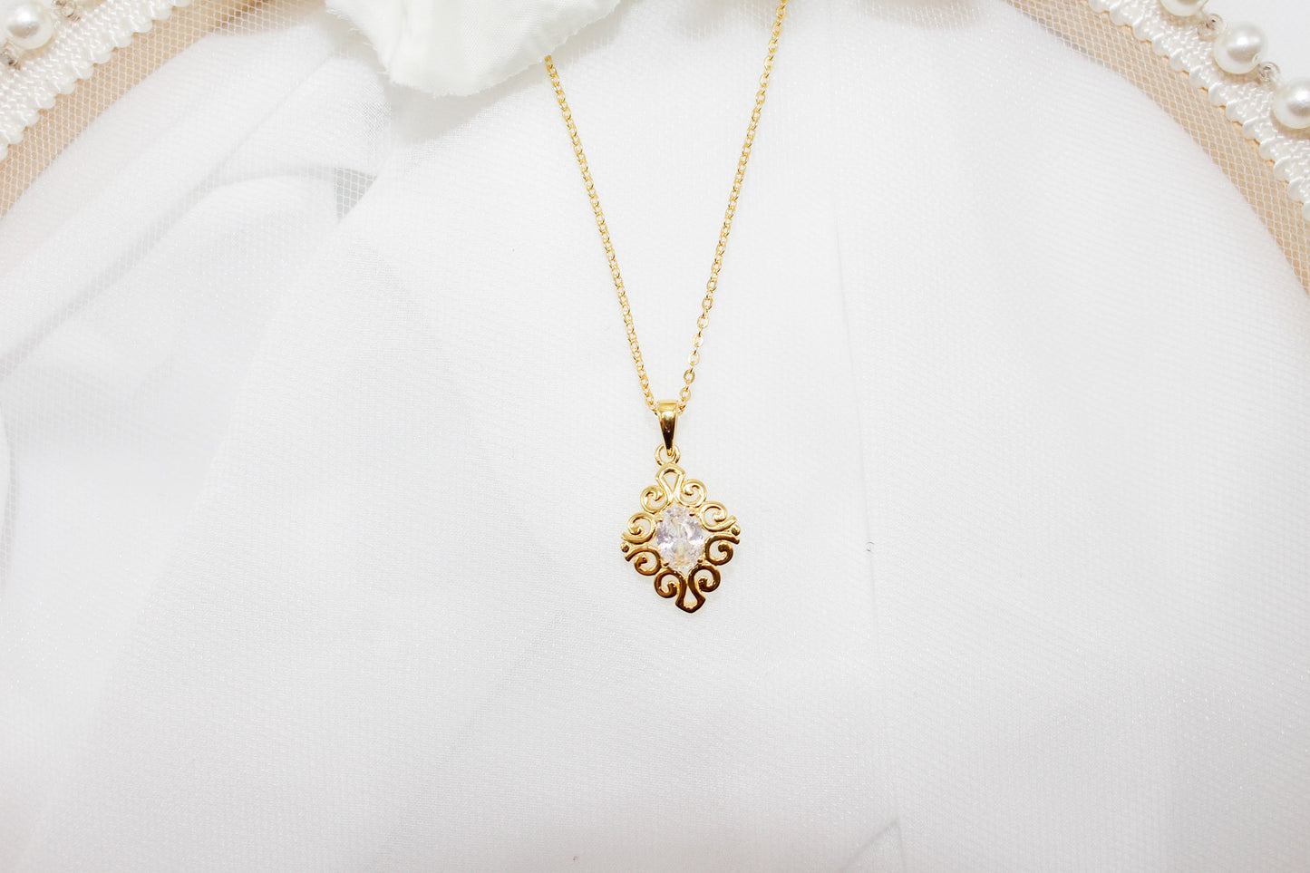 Gold Diamond Jewelry Set