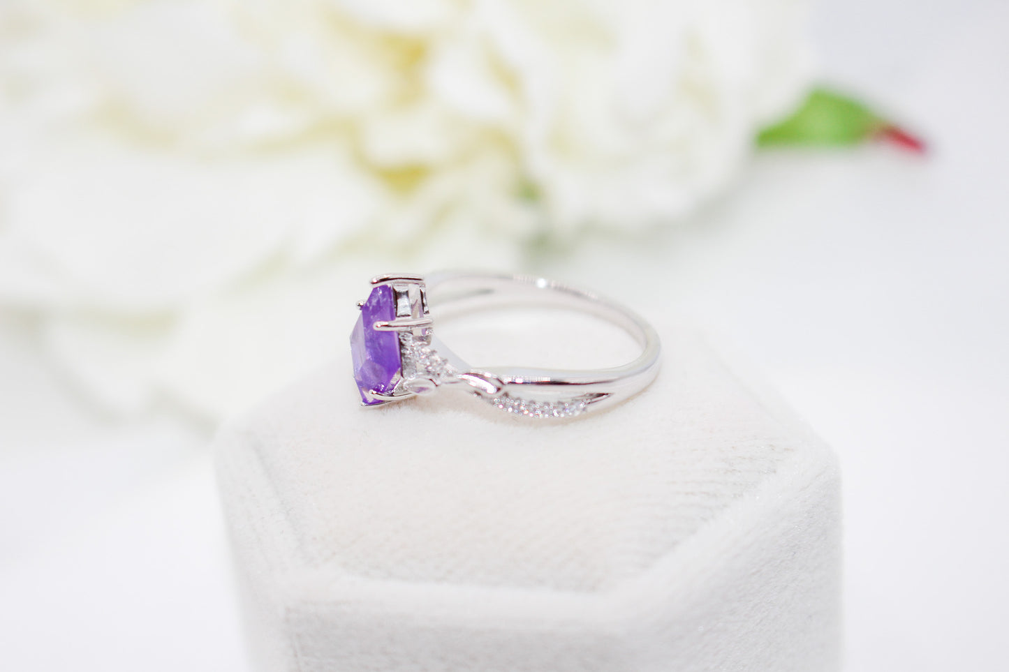 Amethyst Kite RIng