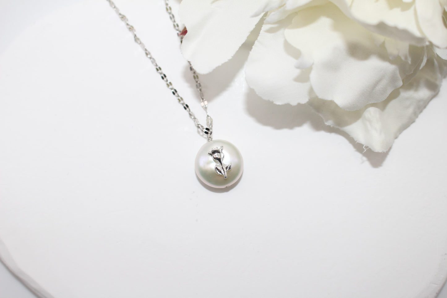 Pearl Rose Necklace