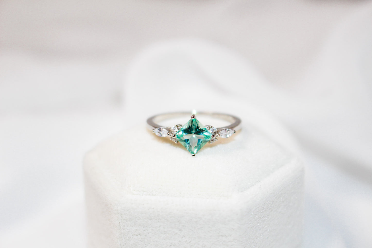 Emerald Ring Set