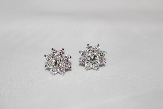 Moissanite Flower Earring