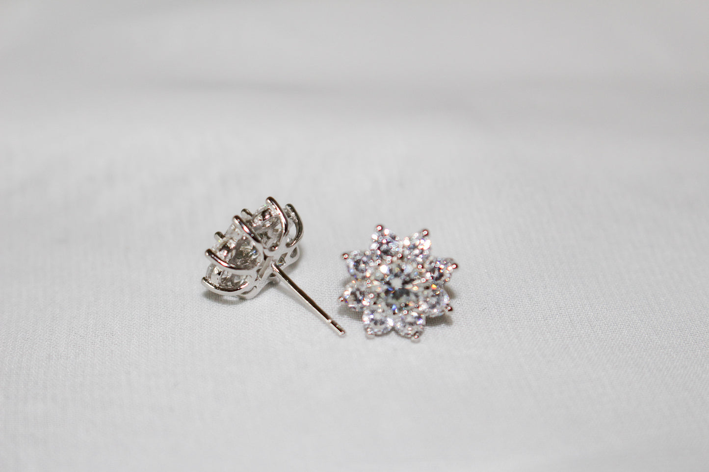 Moissanite Flower Earring