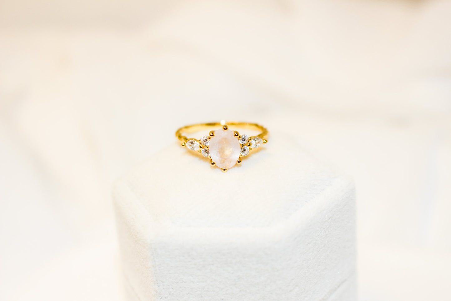 Rose Quartz Twist Ring