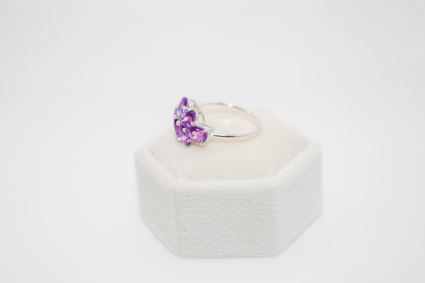 Amethyst Leaf Ring