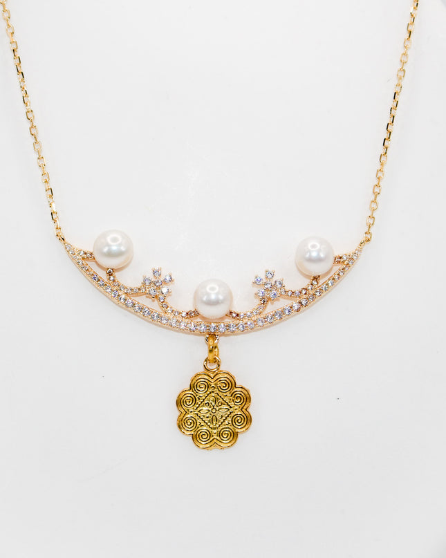 Pearl and Elephant Print Necklace