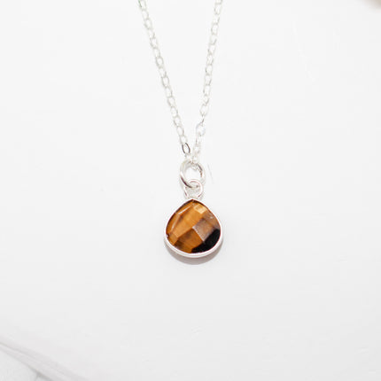 Dainty Tiger Eye Necklace