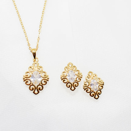 Gold Diamond Jewelry Set