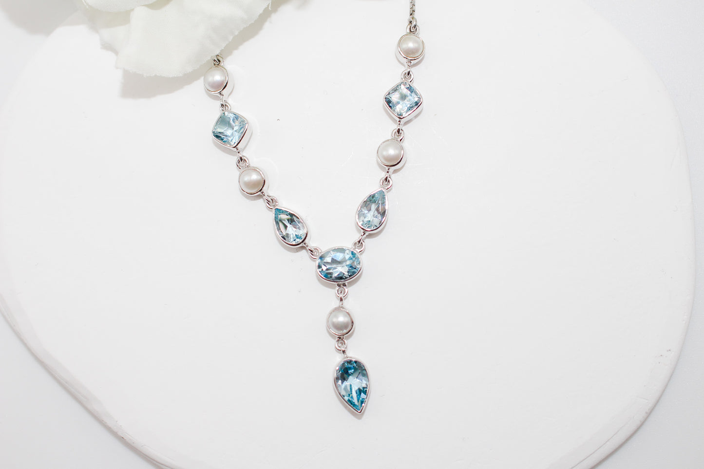 Blue Topaz and Pearl Jewelry Set