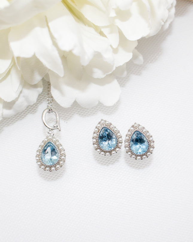 Blue Topaz and Pearl Jewelry Set