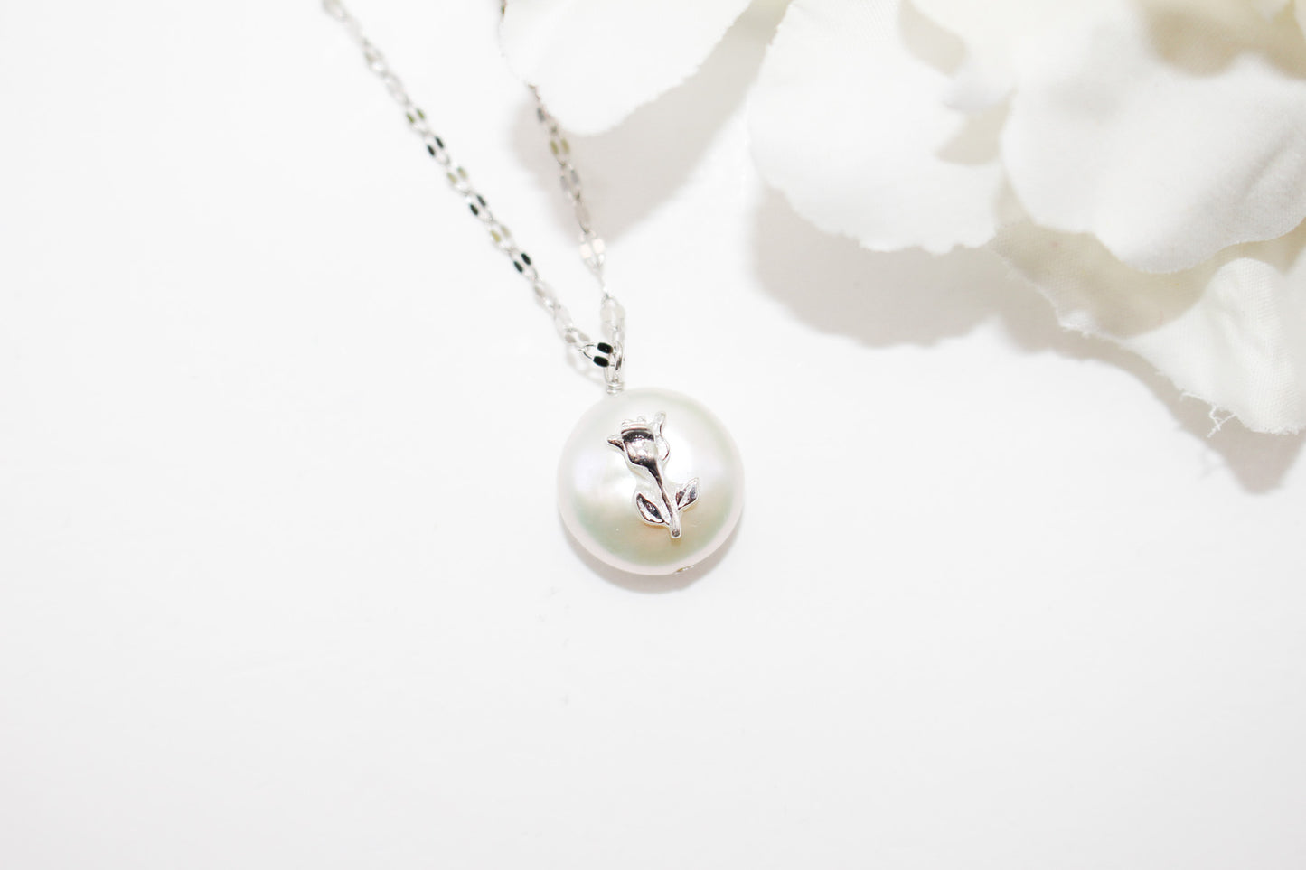Pearl Rose Necklace